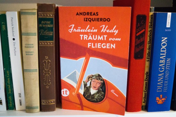 Fräulein Hedy träumt vom Fliegen von Andreas Izquierdo